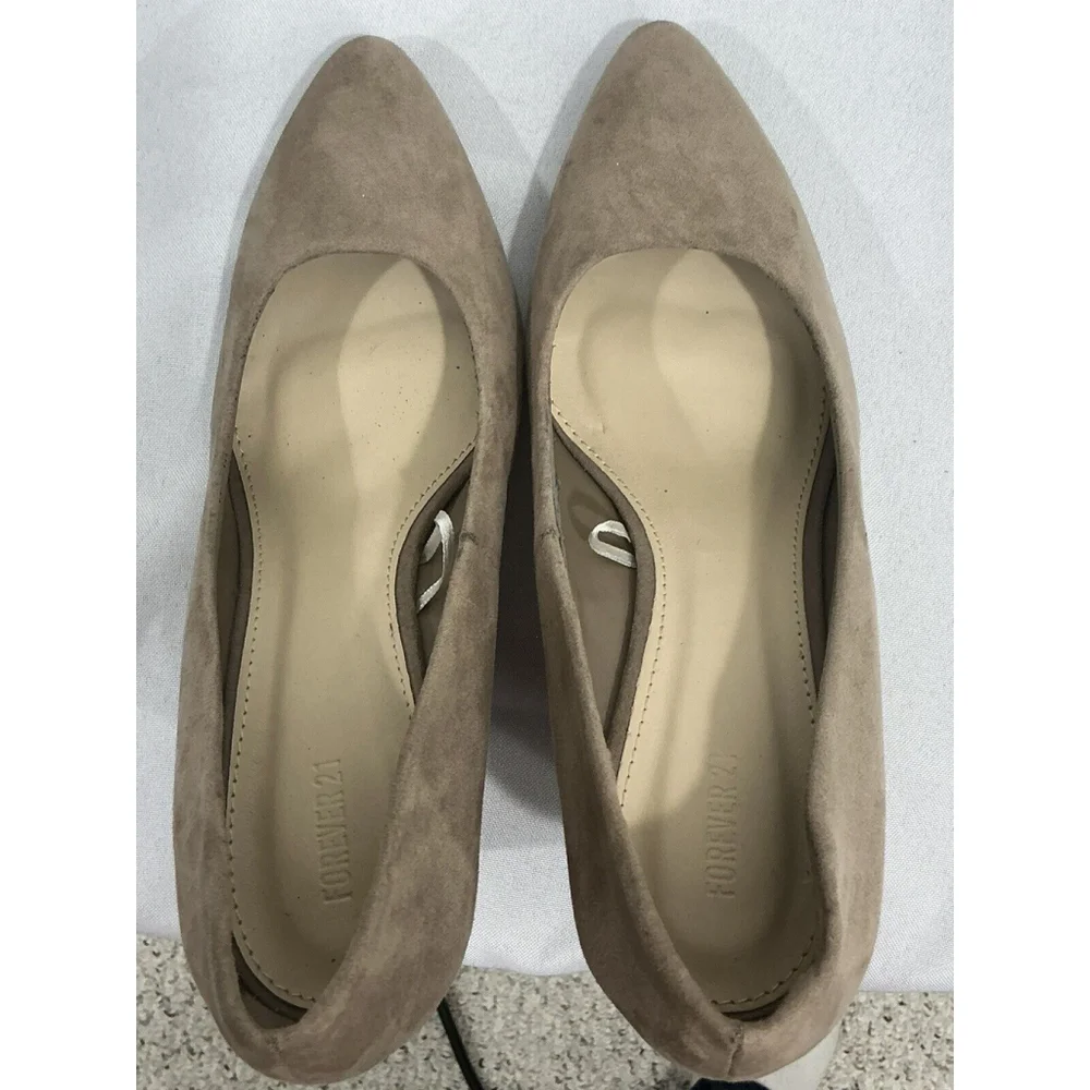 Womans Forever 21 Size 6 Slip On Tan Faux Suede Pointed Toe Wedge Shoes NWOT